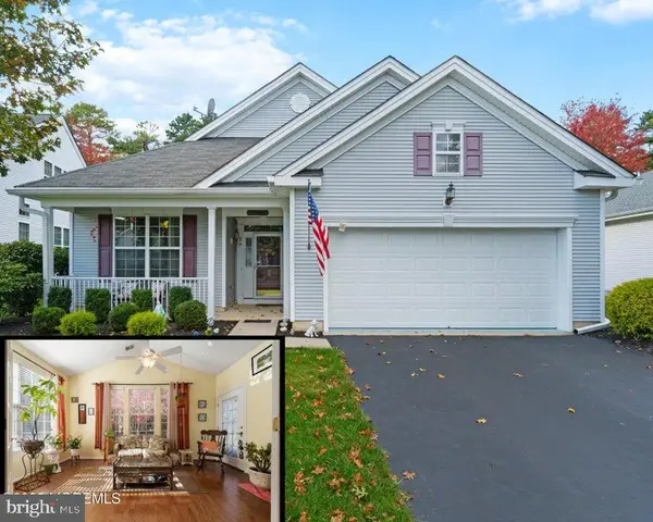 24 Pond View Circle, BARNEGAT, NJ 08005