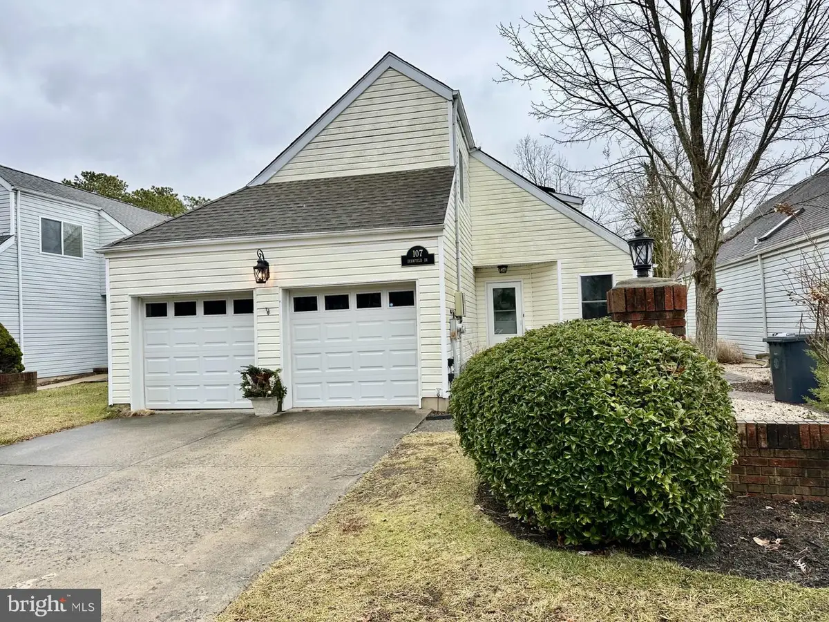 107 Deerfield, Manahawkin, NJ 08050 - Image #1