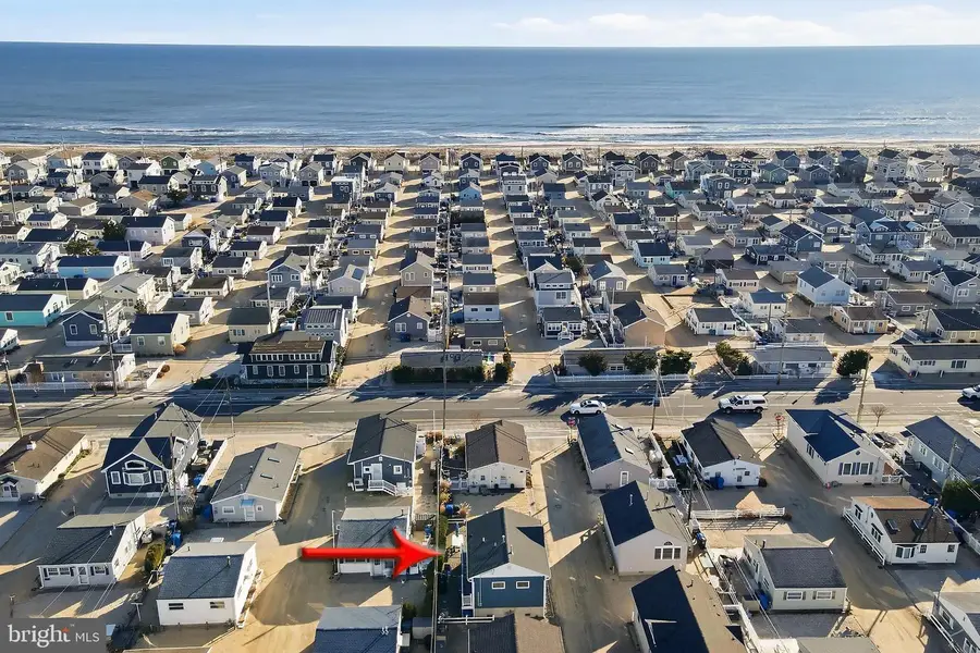 102 W Pompano Way, Lavallette, NJ 08735 - Image #2