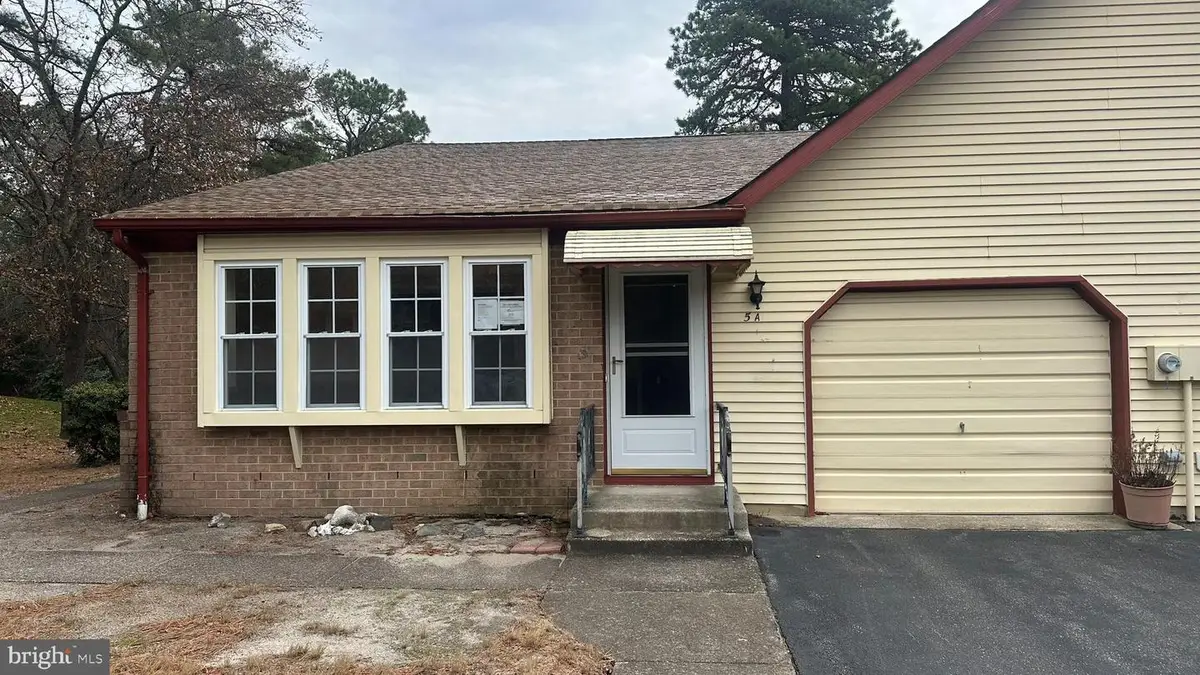 5-a Pembroke La, Whiting, NJ 08759 - Image #1