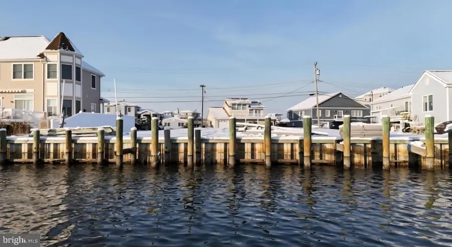 1025 Capstan Dr, Forked River, NJ 08731 - #3