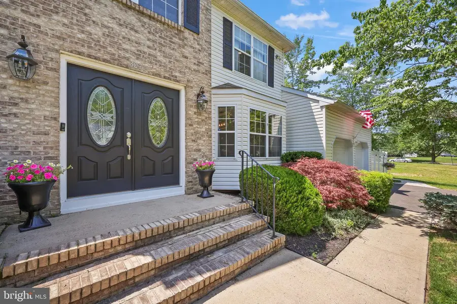 304 Mackenzie Dr, Jackson, NJ 08527 - #3