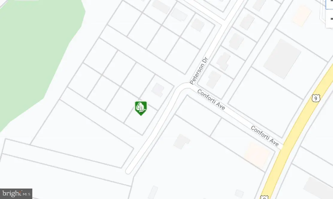 33 Peterson Dr, Little Egg Harbor Township, NJ 08087 - Image #1