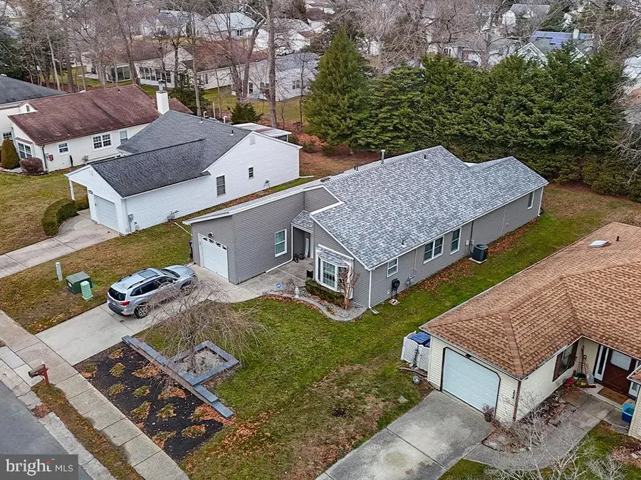 256 Valley Forge Dr, Tuckerton, NJ 08087 - Image #2