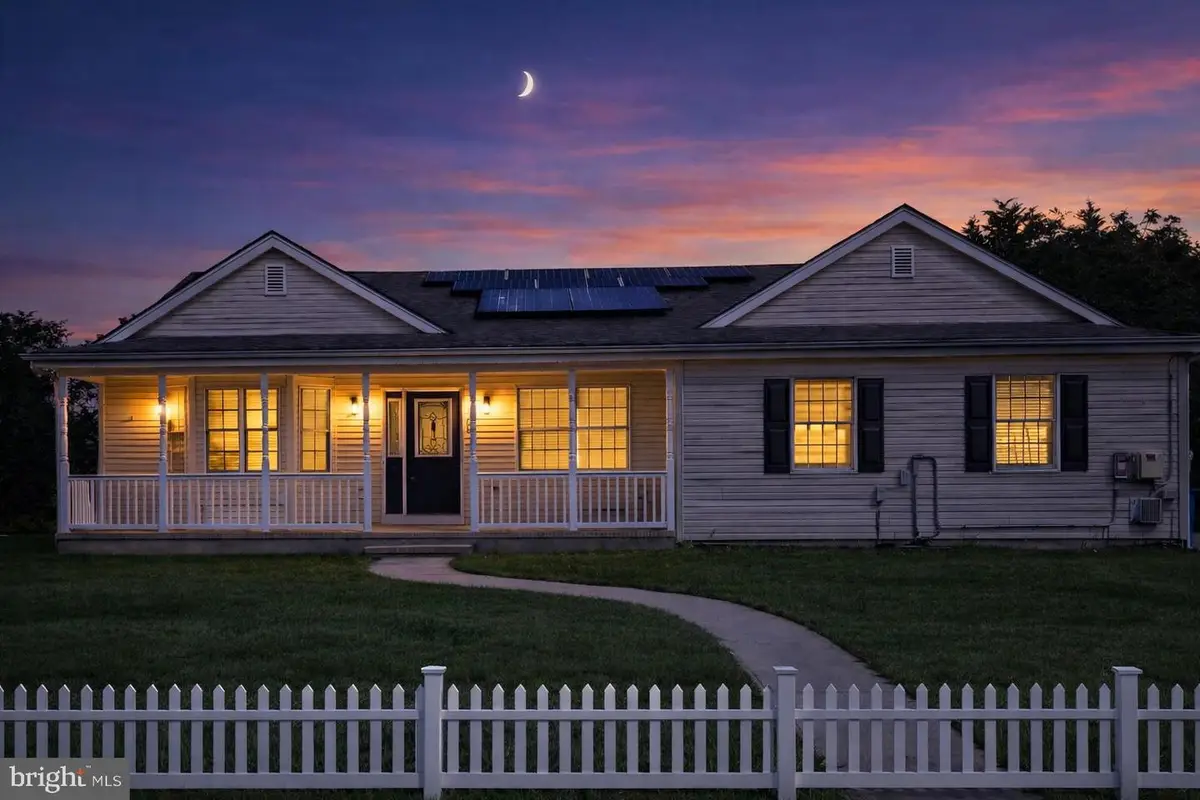 148 Compass Road, Manahawkin, NJ 08050 - Image #1