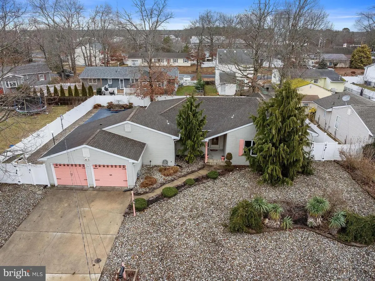 812 Chelsea St, Forked River, NJ 08731 - Image #1