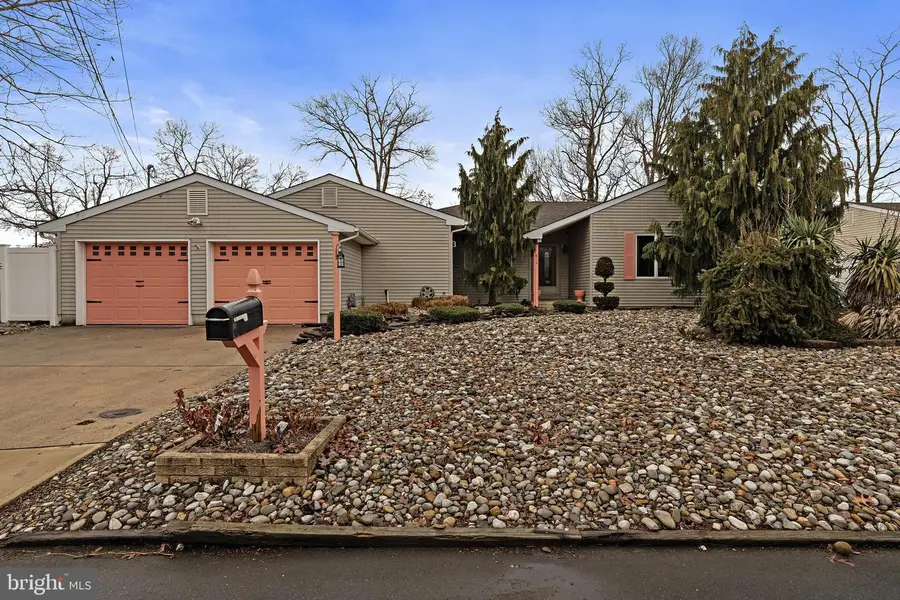 812 Chelsea St, Forked River, NJ 08731 - Image #3