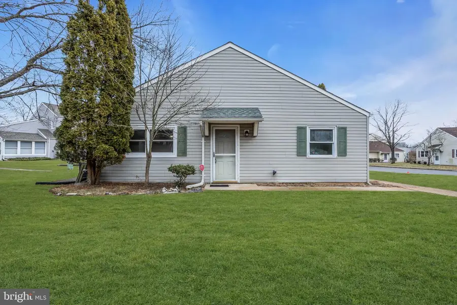 24 South Seas Ct, Barnegat, NJ 08005 - Image #2