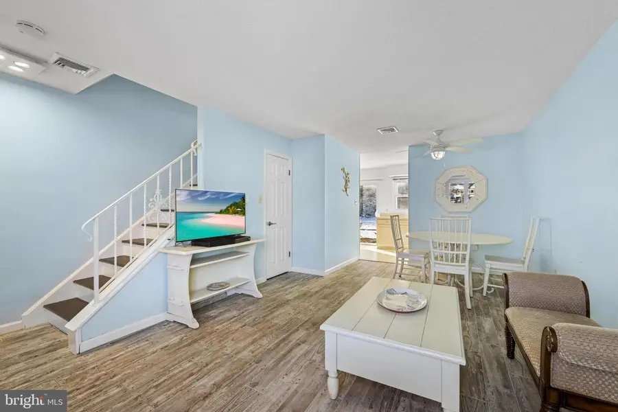 35 S South Seas Ct, Barnegat, NJ 08005 - Image #2