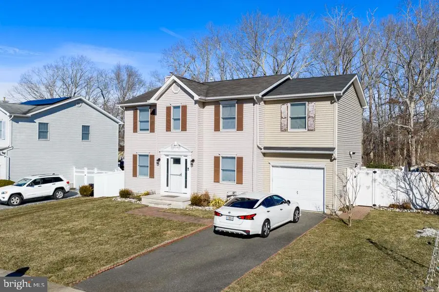 18 Cannonball Dr, Barnegat, NJ 08005 - Image #2
