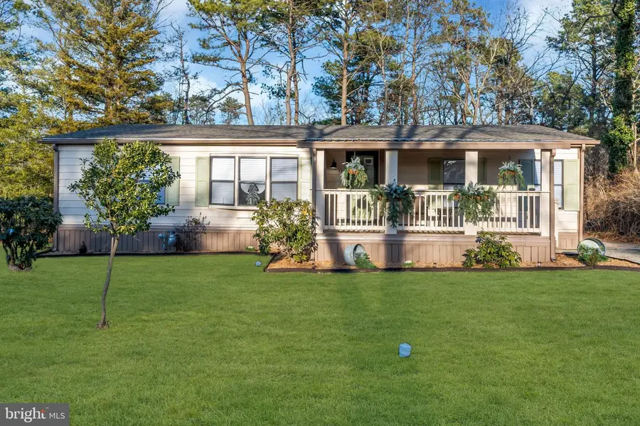 11 Casey Ct, Barnegat, NJ 08005 - Image #2