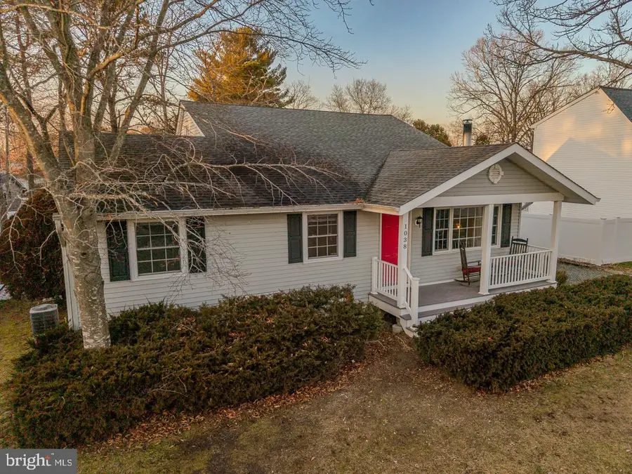 1038 Whitecap Avenue, Manahawkin, NJ 08050 - Image #2