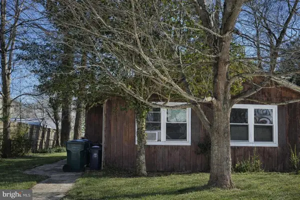 330 Falcon Dr, LITTLE EGG HARBOR TWP, NJ 08087