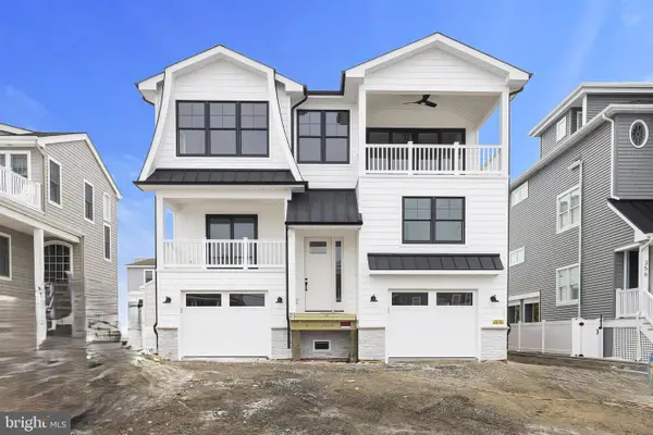 352 N N 5th St, SURF CITY, NJ 08008