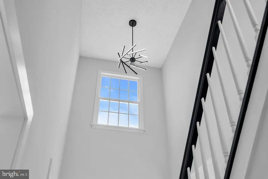 9 Glen Ct, Barnegat, NJ 08005 - #3