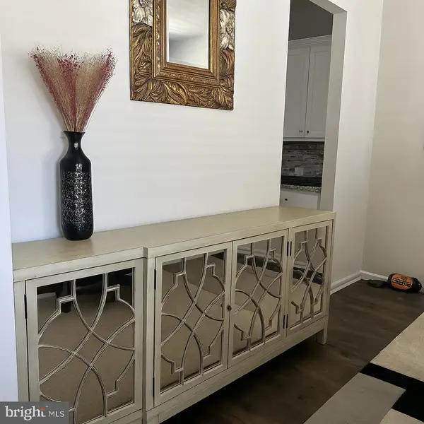 171 Bradshaw Dr, MANAHAWKIN, NJ 08050