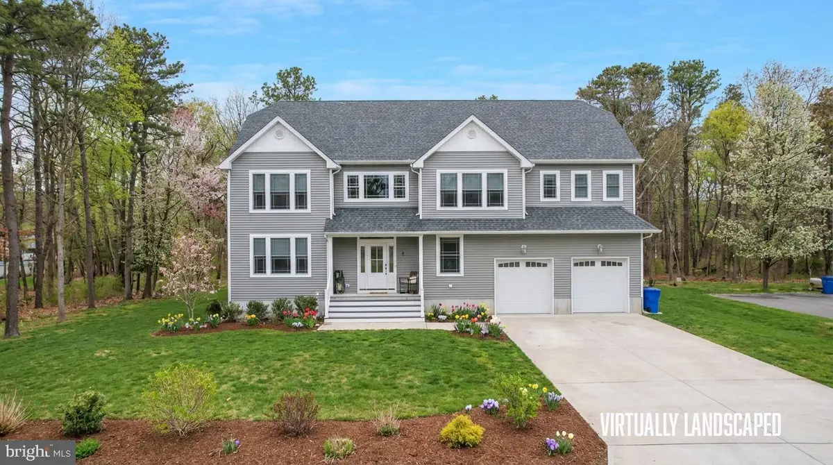 674 Dunedin St, Toms River, NJ 08753 - #1