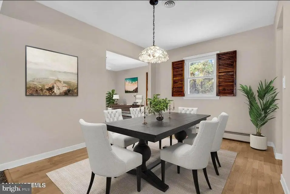 37 Zeeland Dr, Toms River, NJ 08757 - #1