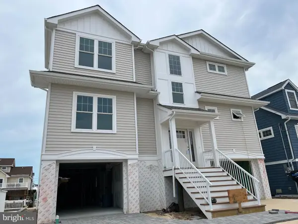 39 Weaver Dr, MANAHAWKIN, NJ 08050