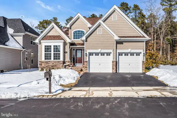 62 Milky Way Dr, BARNEGAT, NJ 08005