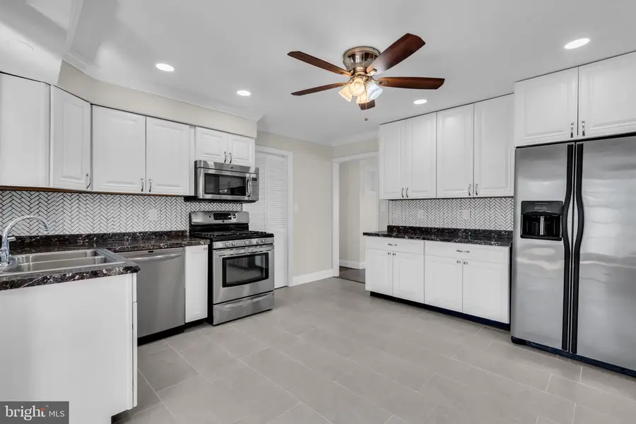 101 Clearwater Dr, Forked River, NJ 08731 - #2