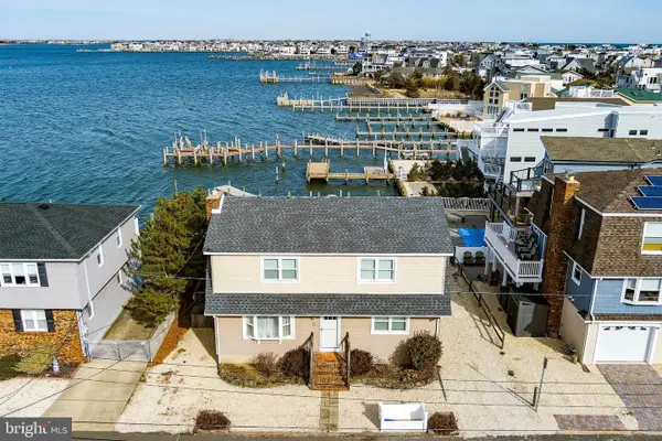 13 E Hodgson Ln, LONG BEACH, NJ 08008
