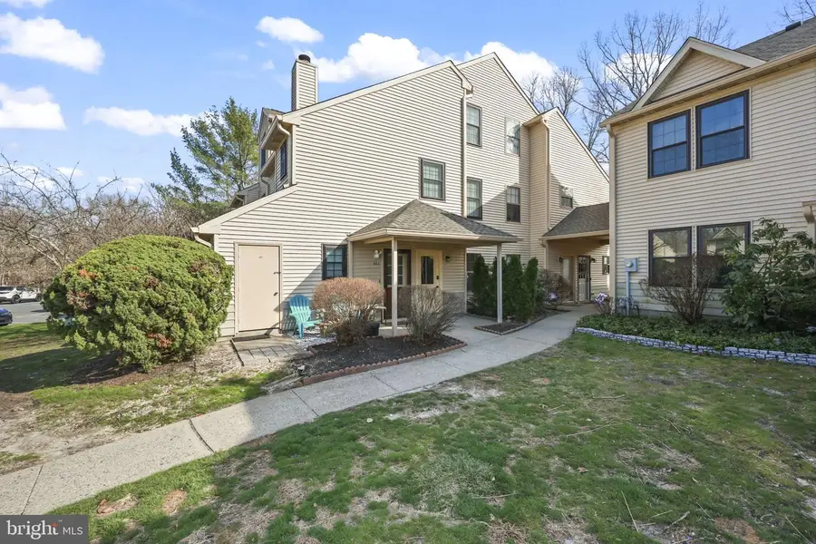 802 Begonia Ct, Jackson, NJ 08527 - #3