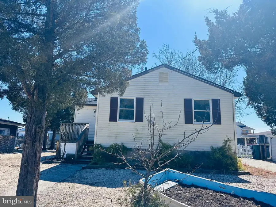 23 W Dory Dr, Tuckerton, NJ 08087 - #2