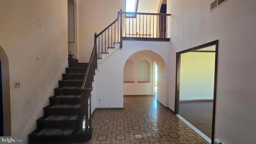 919 Somerset Dr, Toms River, NJ 08753 - #3