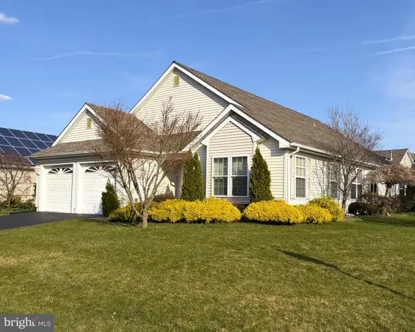 7 Ivy Hill Rd, LAKEWOOD, NJ 08701