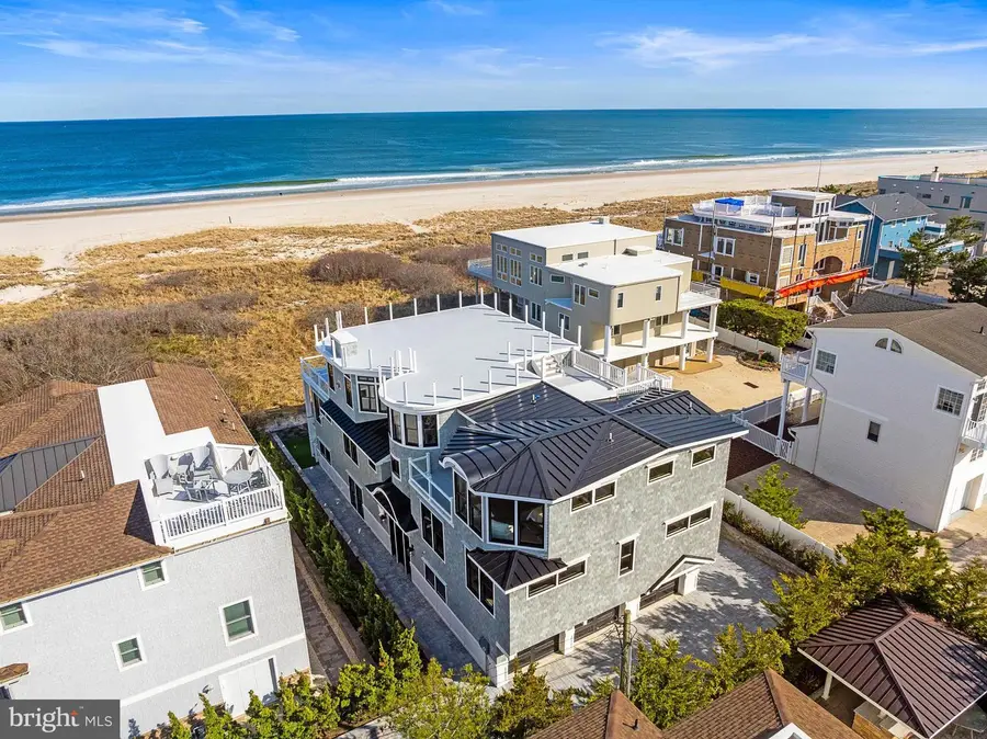 11 E 30th St, Barnegat Light, NJ 08006 - #3