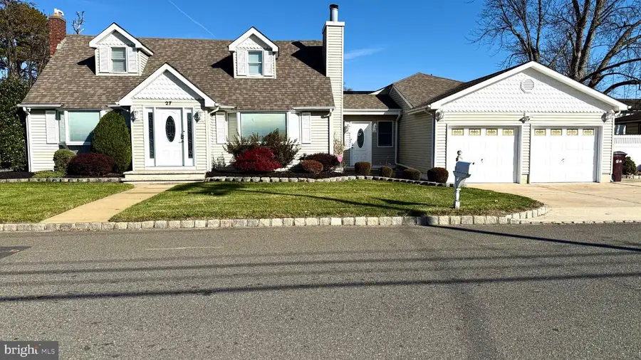 27 3rd Ave, Toms River, NJ 08757 - #3