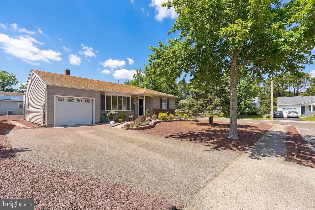 13 Thornton Rd, Toms River, NJ 08757 - #1