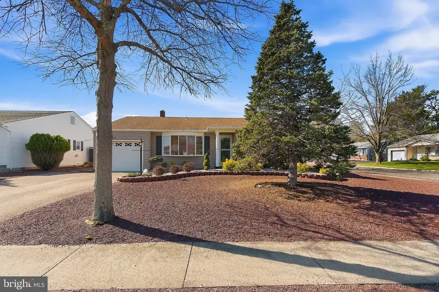 13 Thornton Rd, Toms River, NJ 08757 - #2