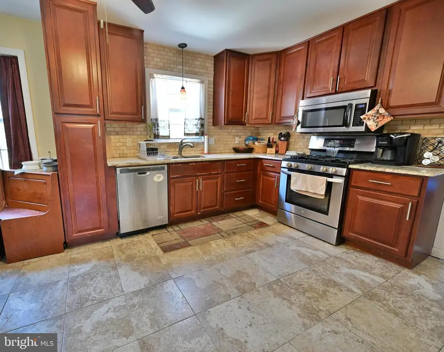 71 Cedarbrook Ln, Tuckerton, NJ 08087 - #2