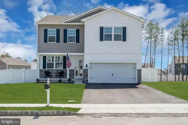 16 Minnow, BARNEGAT, NJ 08005