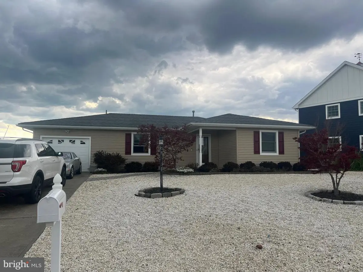 1203 Penguin Ct, Forked River, NJ 08731 - #1