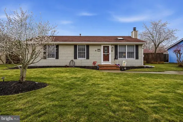 313 Lake Crystalbrook Dr, LITTLE EGG HARBOR TWP, NJ 08087