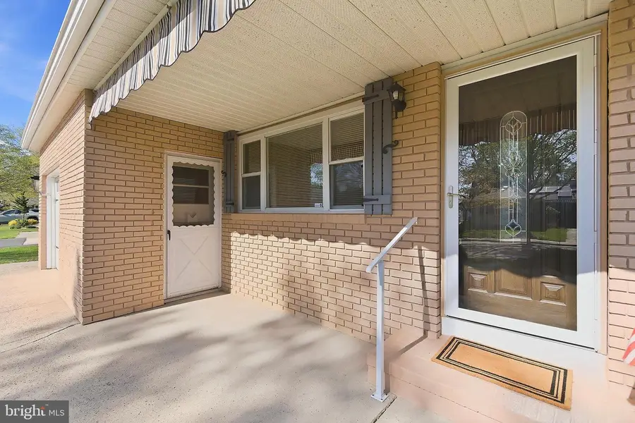 7 St Eustatius St N #none, Toms River, NJ 08757 - #3