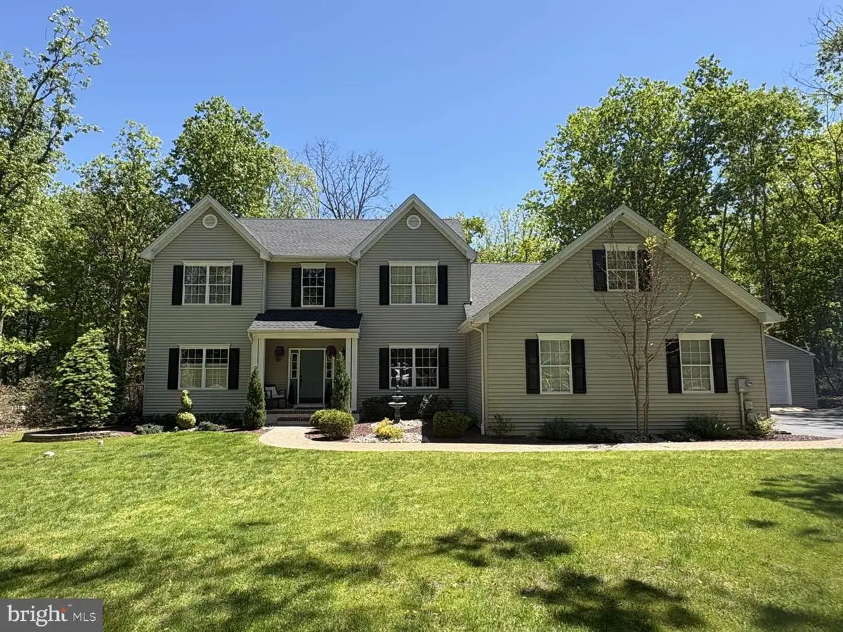12 Oak Leaf Dr, New Egypt, NJ 08533 - #1