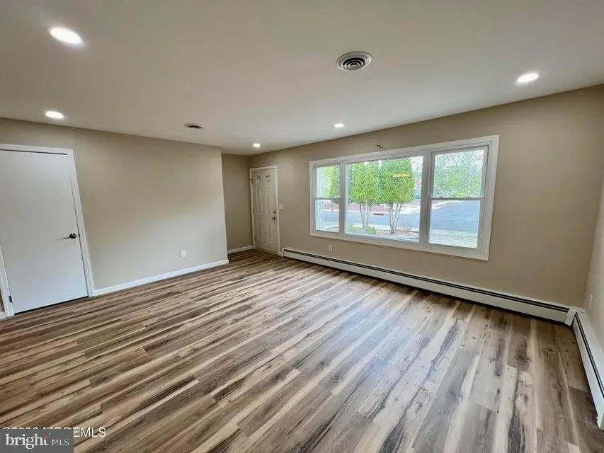 50 Oakfield Rd, Toms River, NJ 08757 - #3