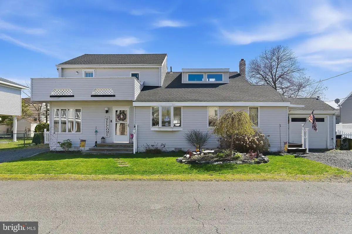 110 Dollmore Ave, Waretown, NJ 08758 - #1
