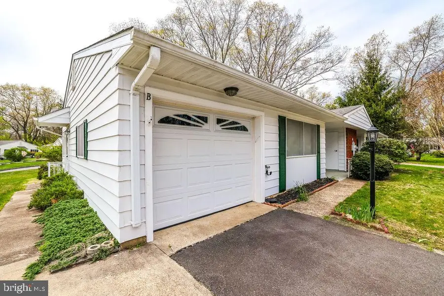 4 Maryland Ave #b, Whiting, NJ 08759 - #2