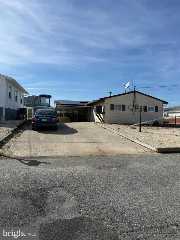 30 S Ensign Dr, TUCKERTON, NJ 08087