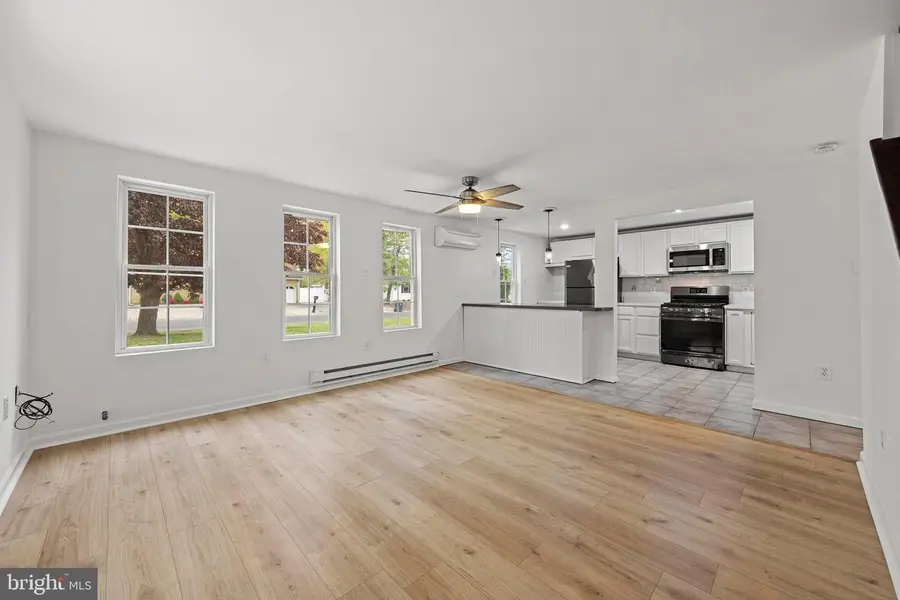 141 Bowsprit Rd, Manahawkin, NJ 08050 - #3