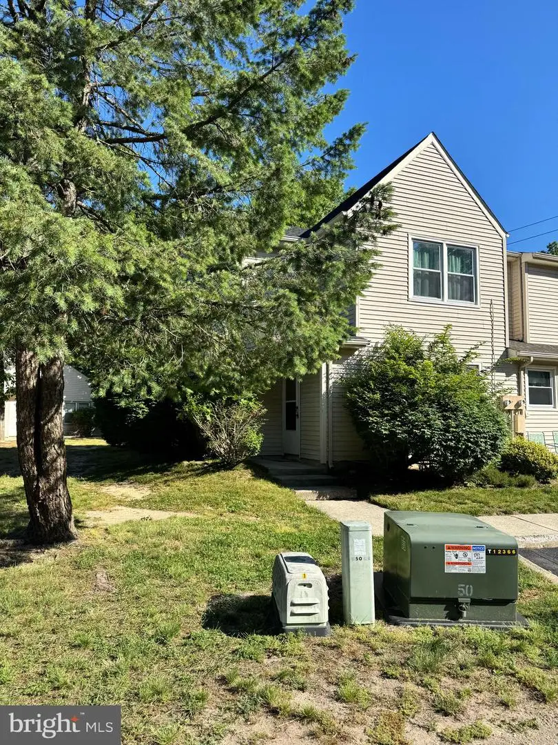 16 Pin Oak Ln, Tuckerton, NJ 08087 - #1