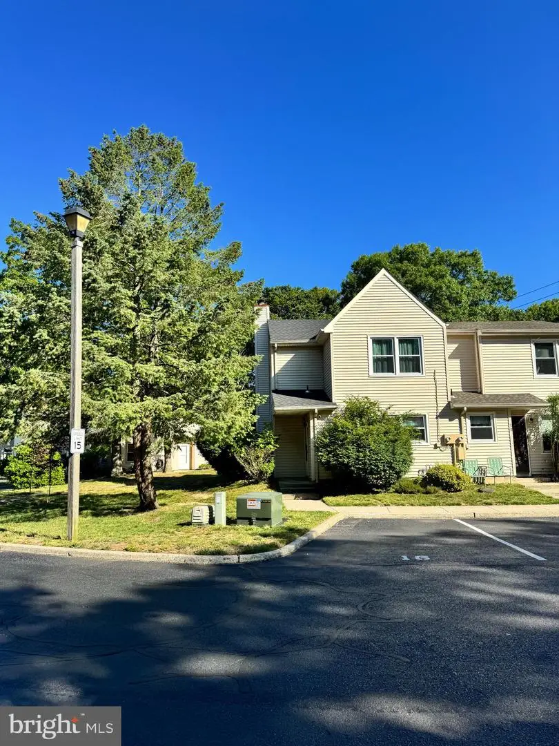 16 Pin Oak Ln, Tuckerton, NJ 08087 - #2