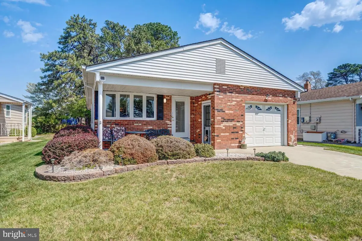 6 Speighstown Pl, Toms River, NJ 08757 - #1