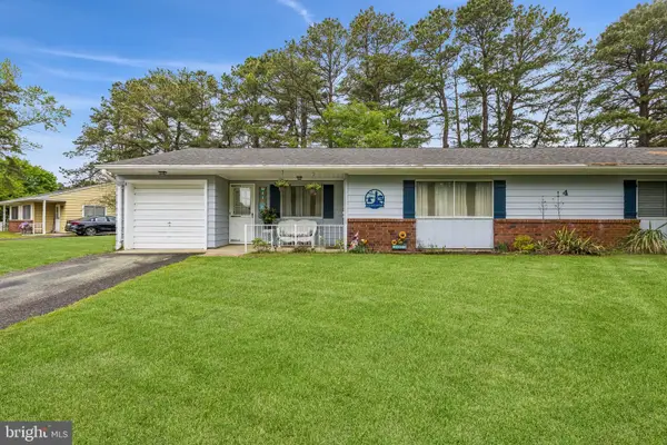 4 Ohio #b, MANCHESTER TOWNSHIP, NJ 08759