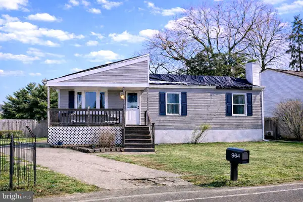 964 Center St, LITTLE EGG HARBOR TWP, NJ 08087